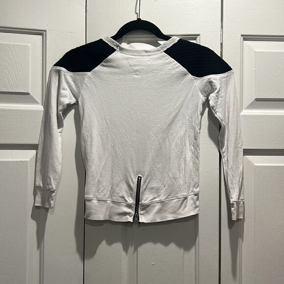 T2 Love Girls White/Black Lightweight Sweatshirt, Size 6 - Picture 5 of 10